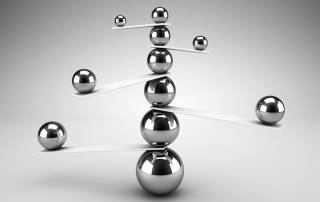 Balancing spheres
